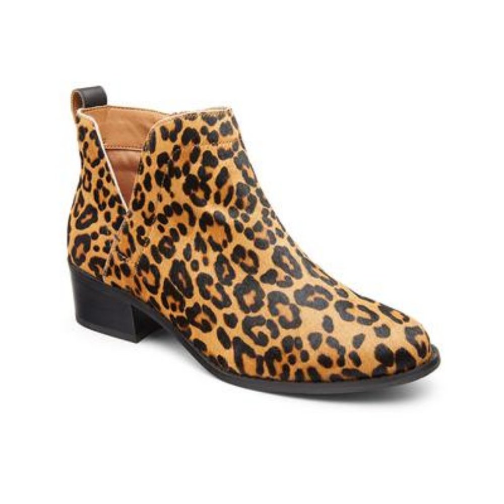 Vionic Clara Ankle Boots Water Resistant Leopard Calf Hair 7.5